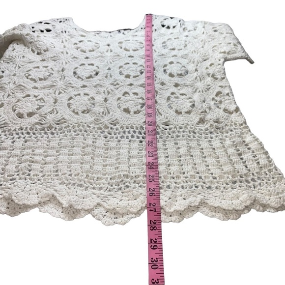 Denim 24/7 White Crocheted Scalloped Hem Lightweight Open Knit Sweater - Picture 8 of 8